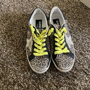 Brand new AUTHENTIC golden goose sneakers